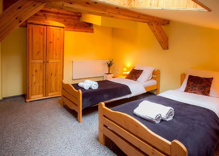 Hotel Wyzsza Brama Centrum Inn