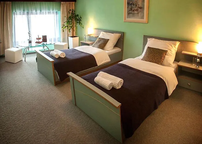 Inn Hotel Wyzsza Brama Centrum *